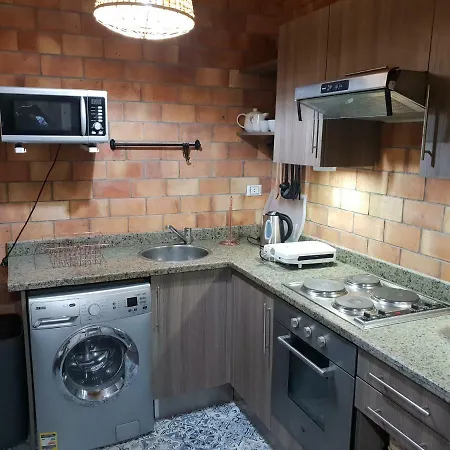 One Bedroom Chalet Managed By Lilly Apartments Gurdaka Kültér fotó