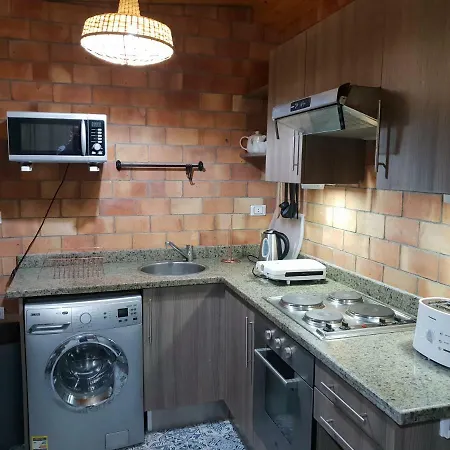 One Bedroom Chalet Managed By Lilly Apartments Gurdaka Kültér fotó